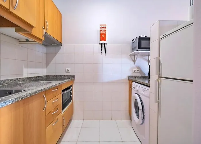 Estudio Costinha - Madeira Garajau